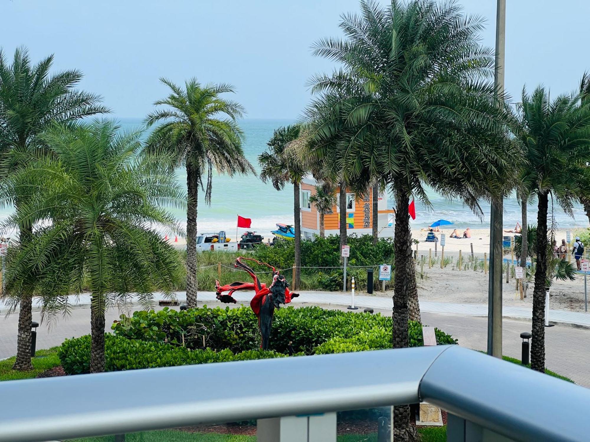 Mvr Beachfront Hollywood