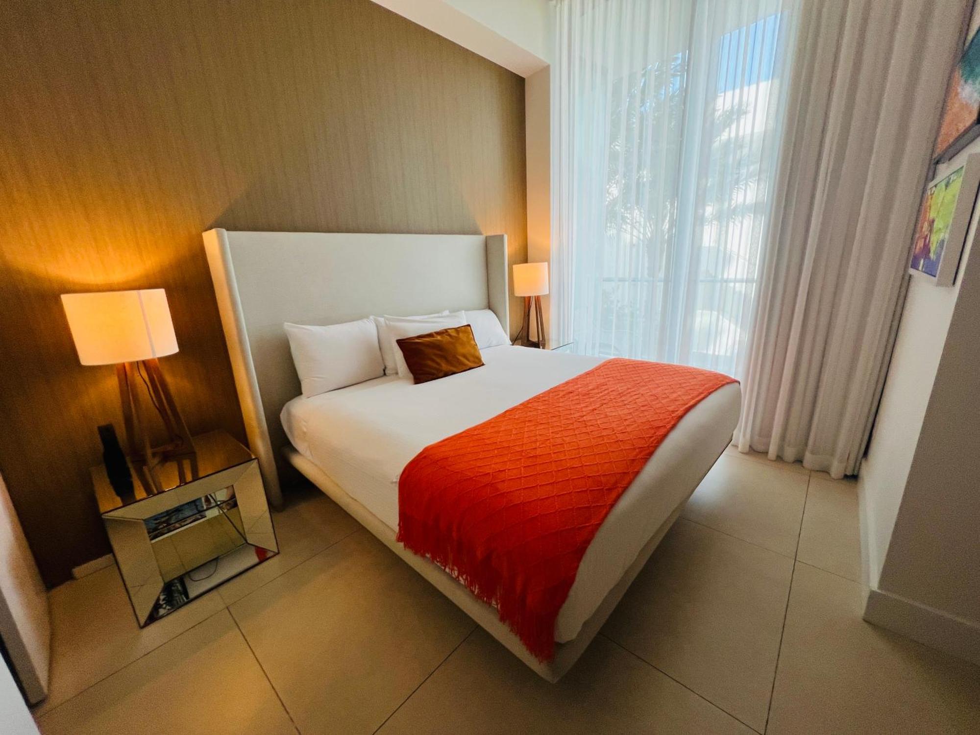Mvr Beachfront Appartamento Hollywood